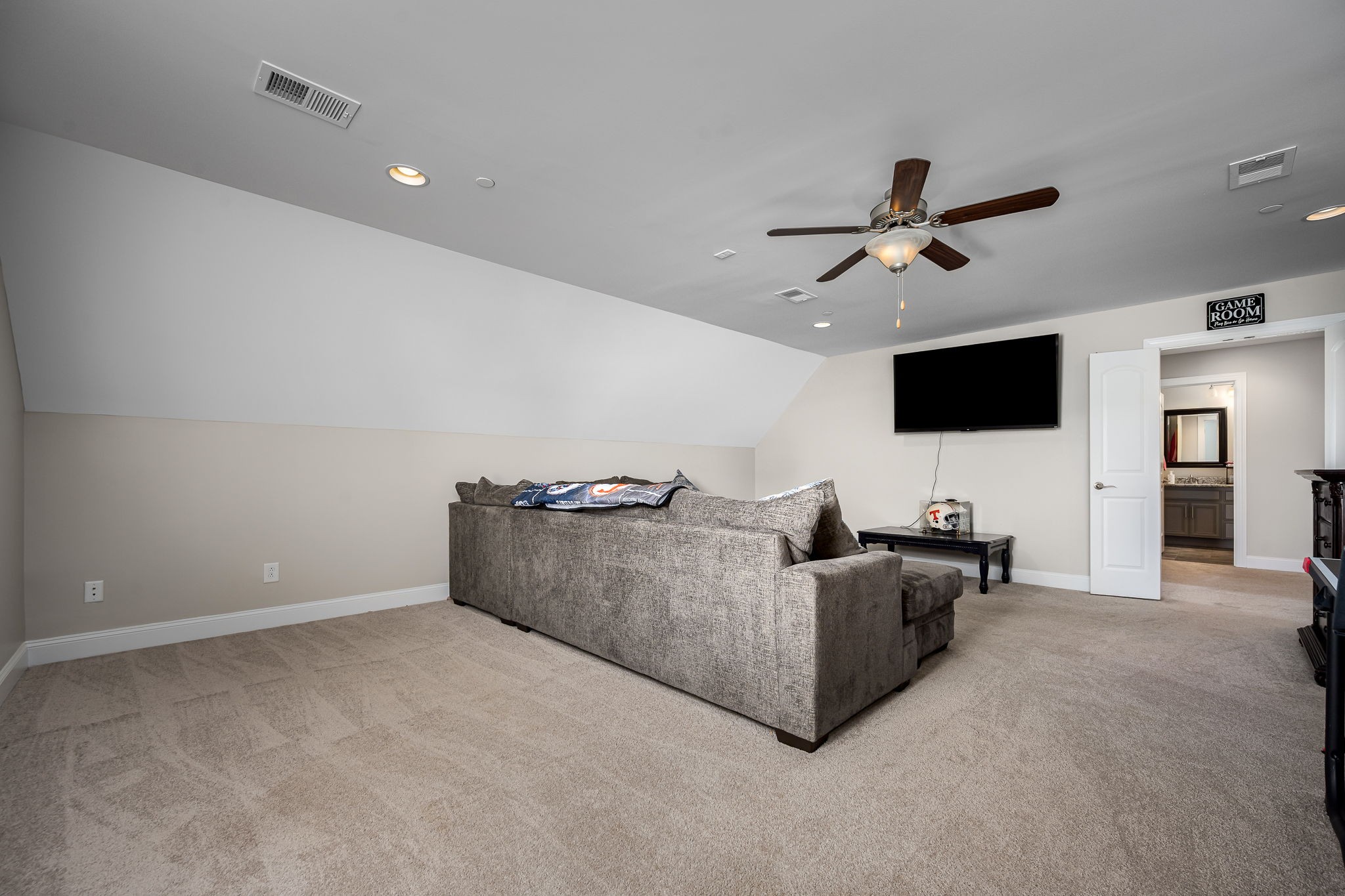 1117 Spring Creek Dr