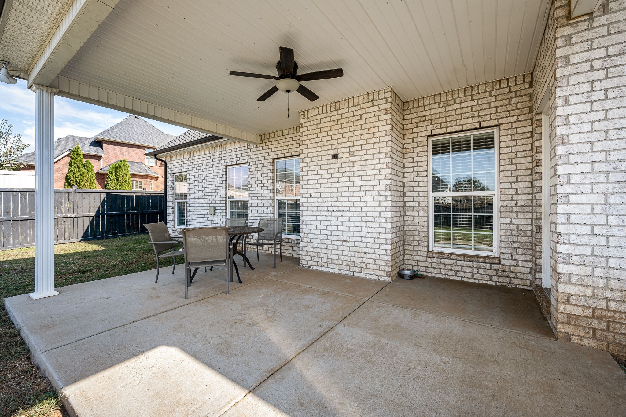 1117 Spring Creek Dr