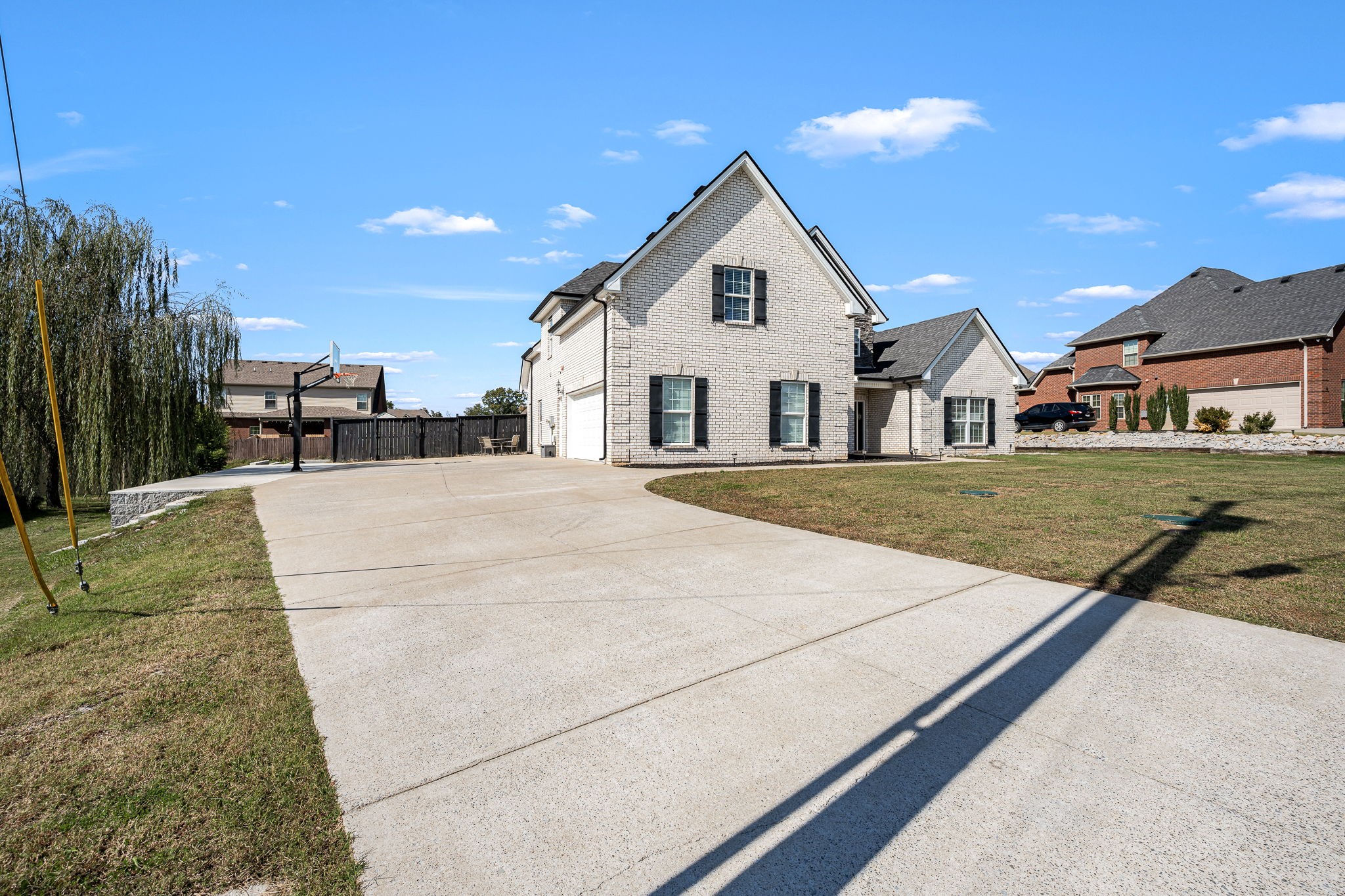 1117 Spring Creek Dr