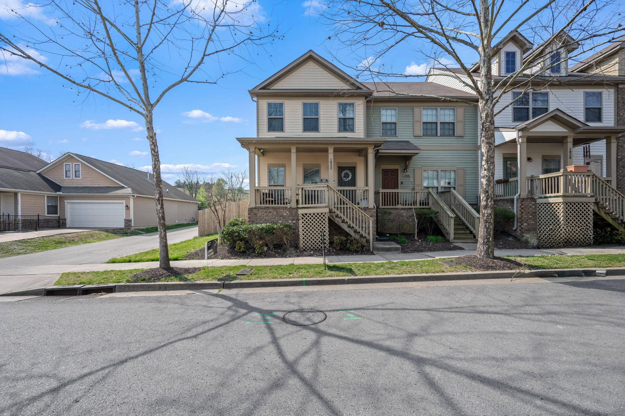 1832 Wild Oaks Ct