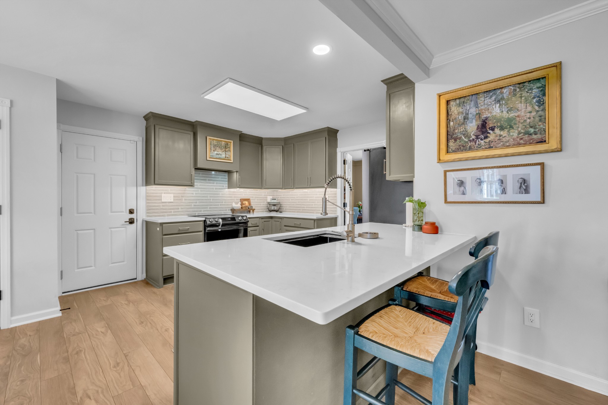 2407 Amber Glen Dr