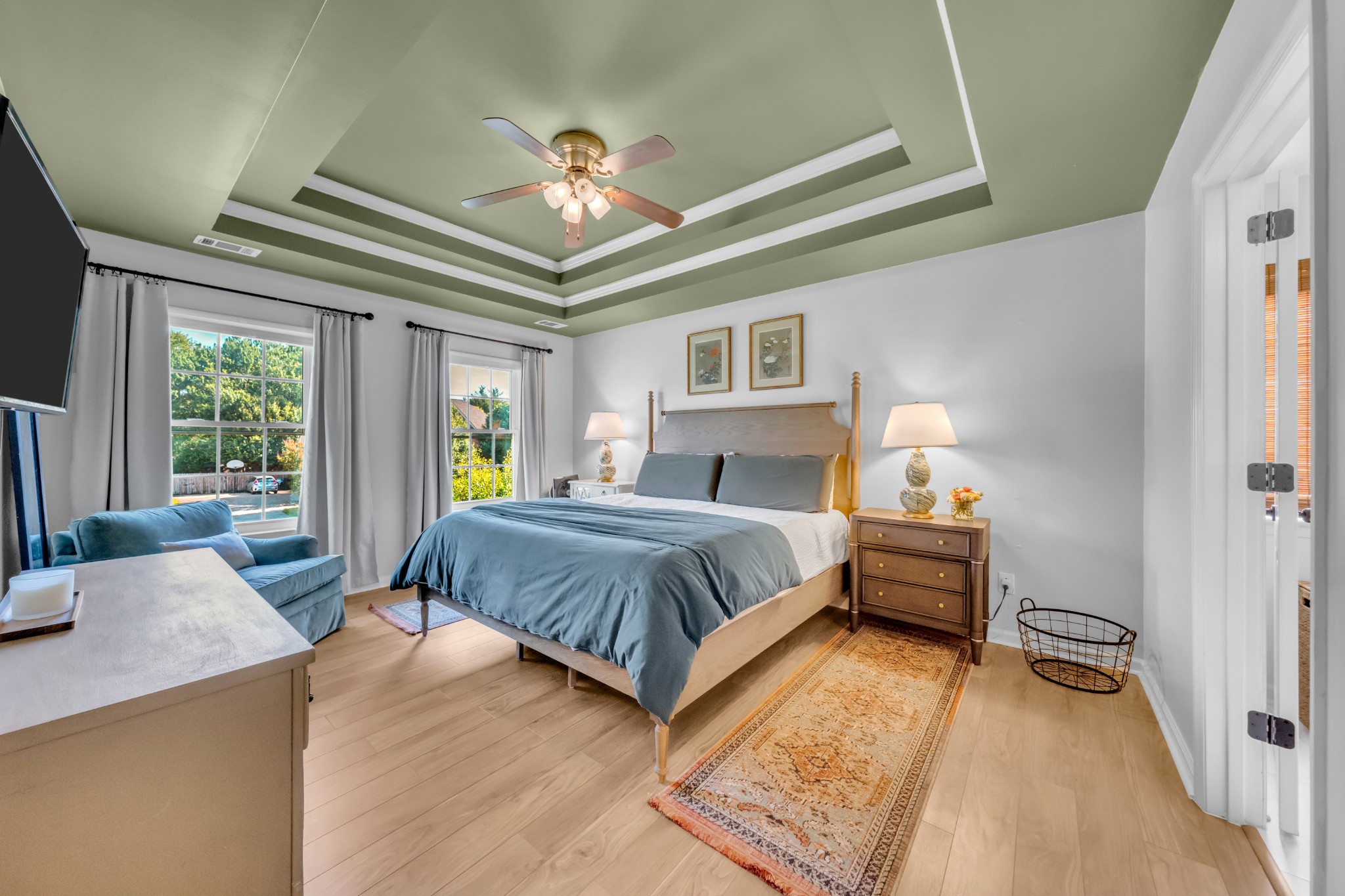 2407 Amber Glen Dr