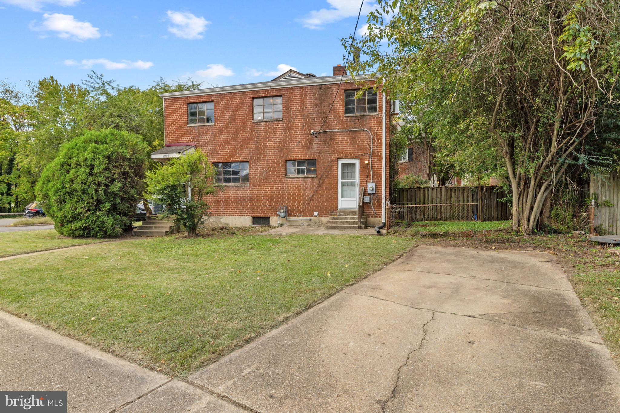 5485 HOLMES RUN PARKWAY