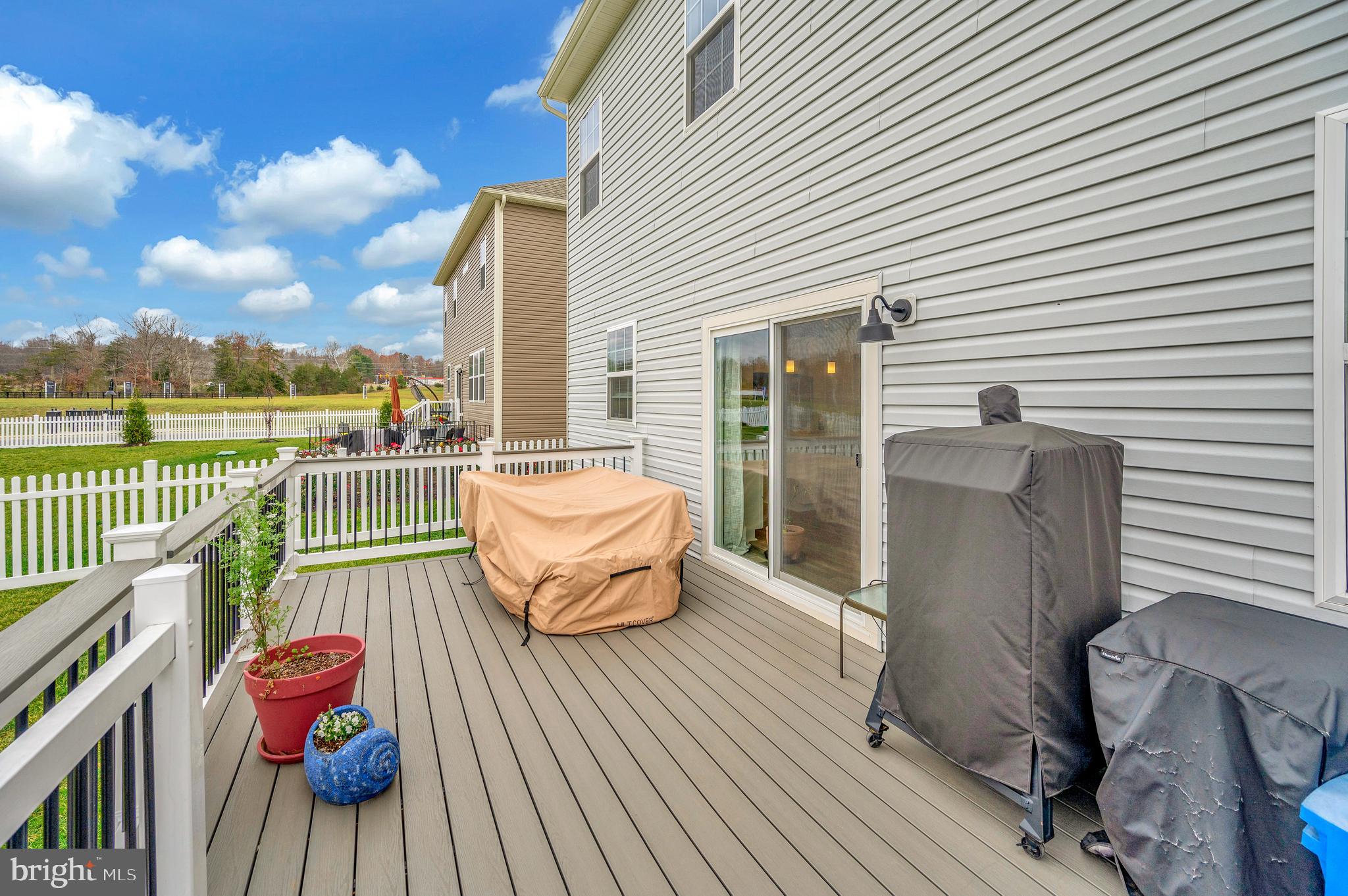 2016 ARMSTRONG TERRACE