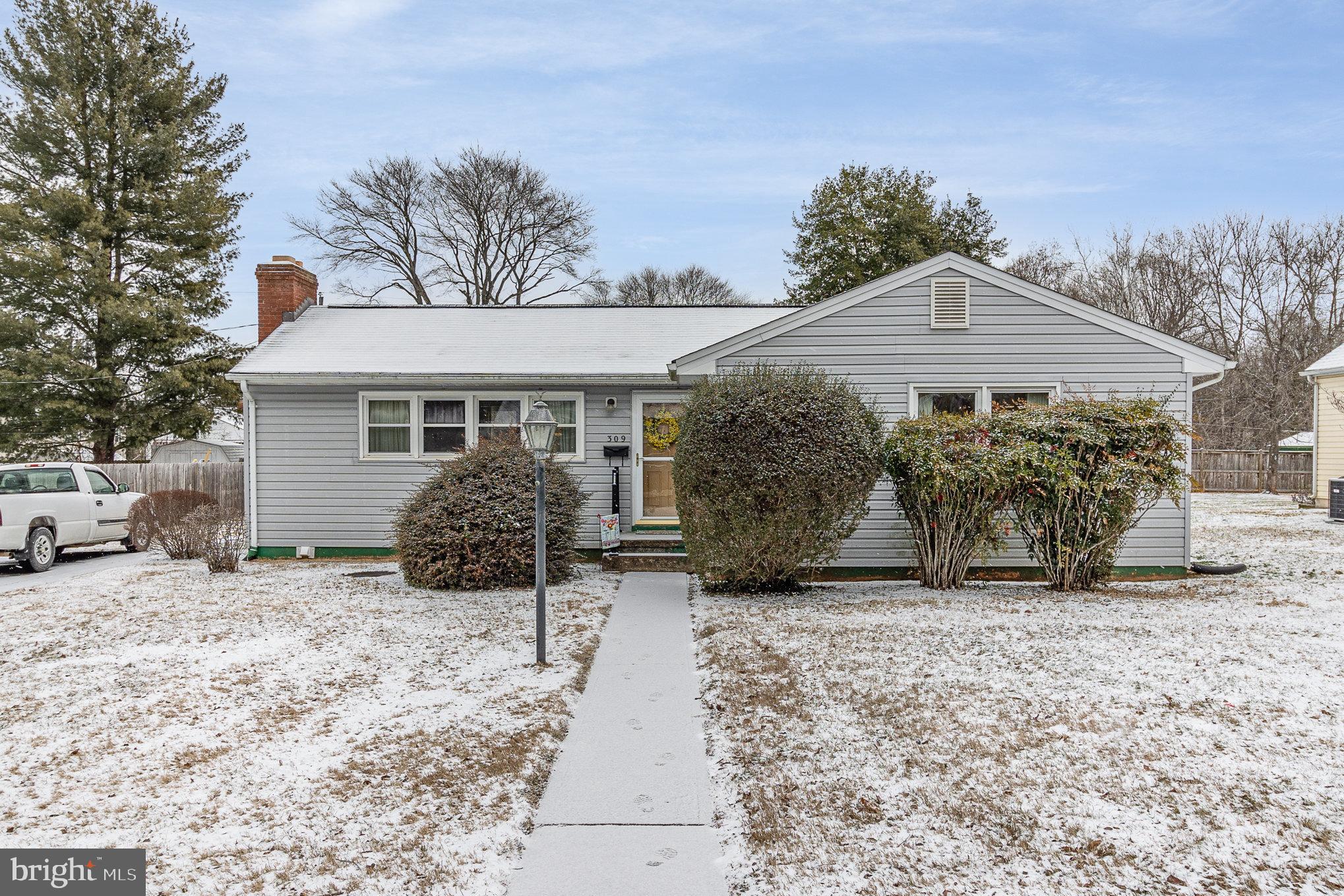 309 MADISON STREET