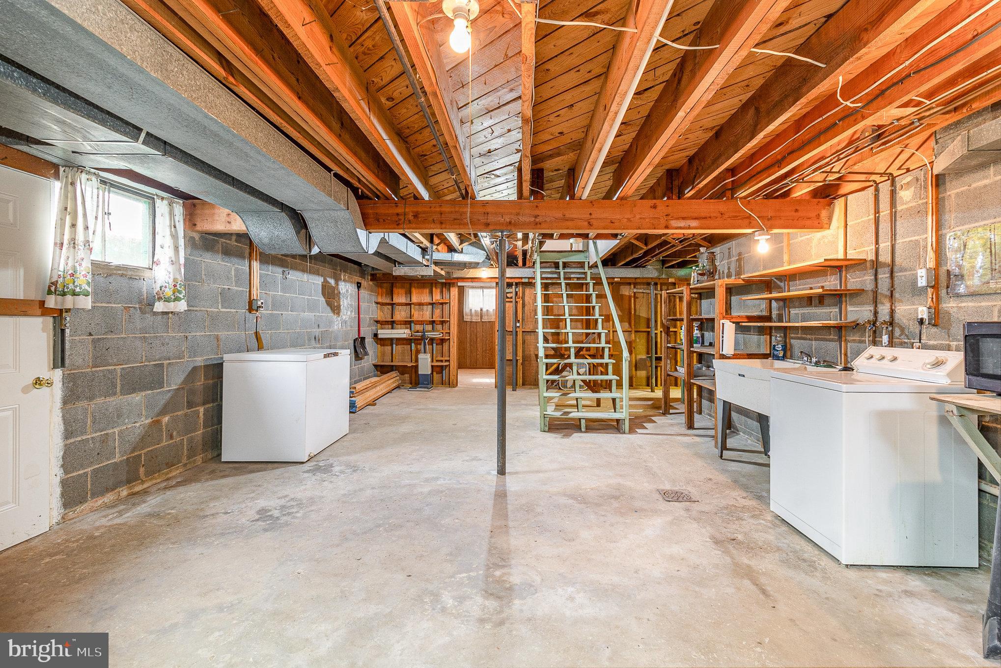 309 MADISON STREET