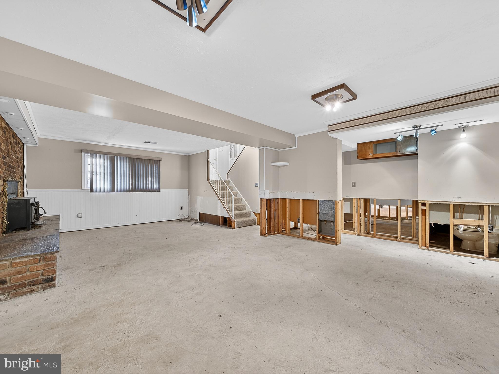 9315 LEES RIDGE ROAD
