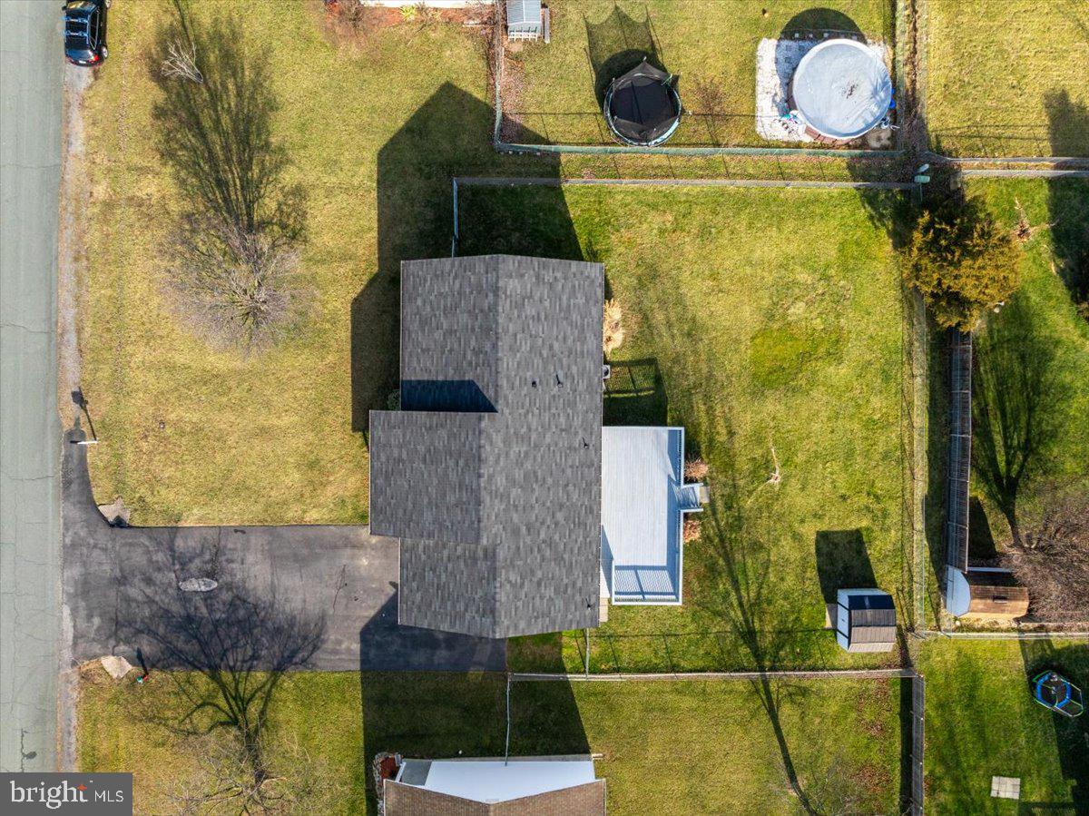 214 NIGHTINGALE AVENUE