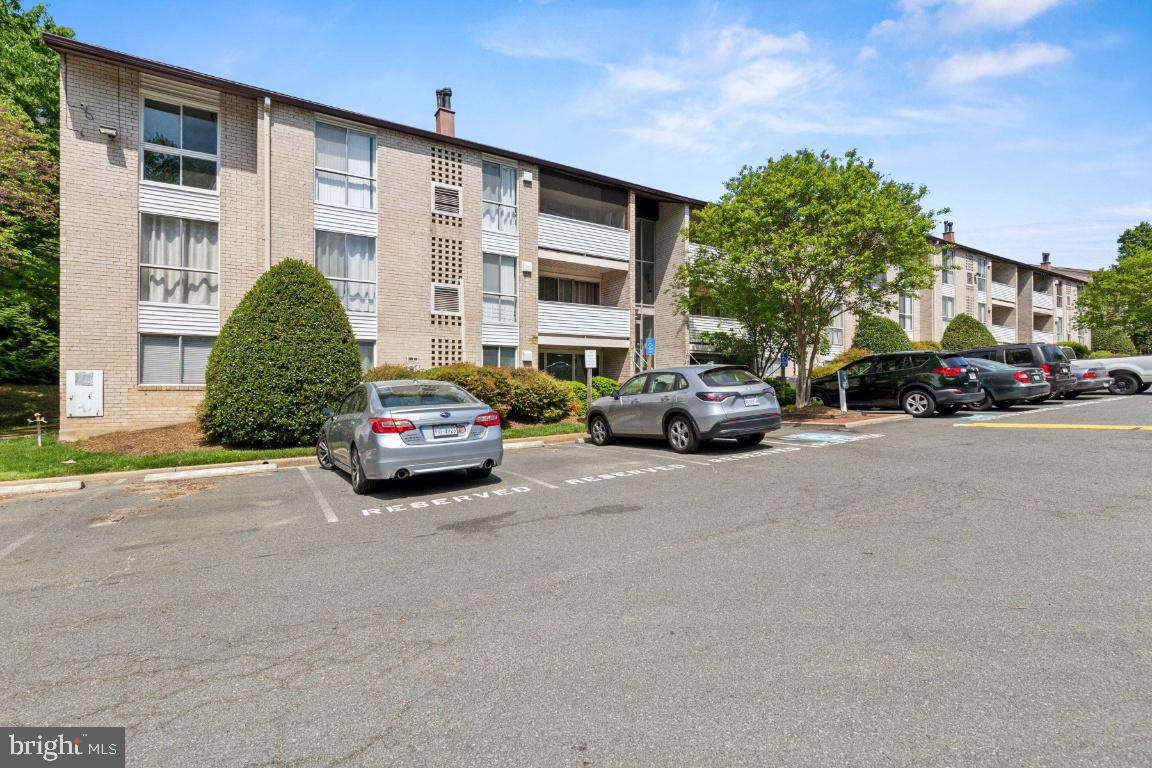 5608 BISMACH DRIVE 103