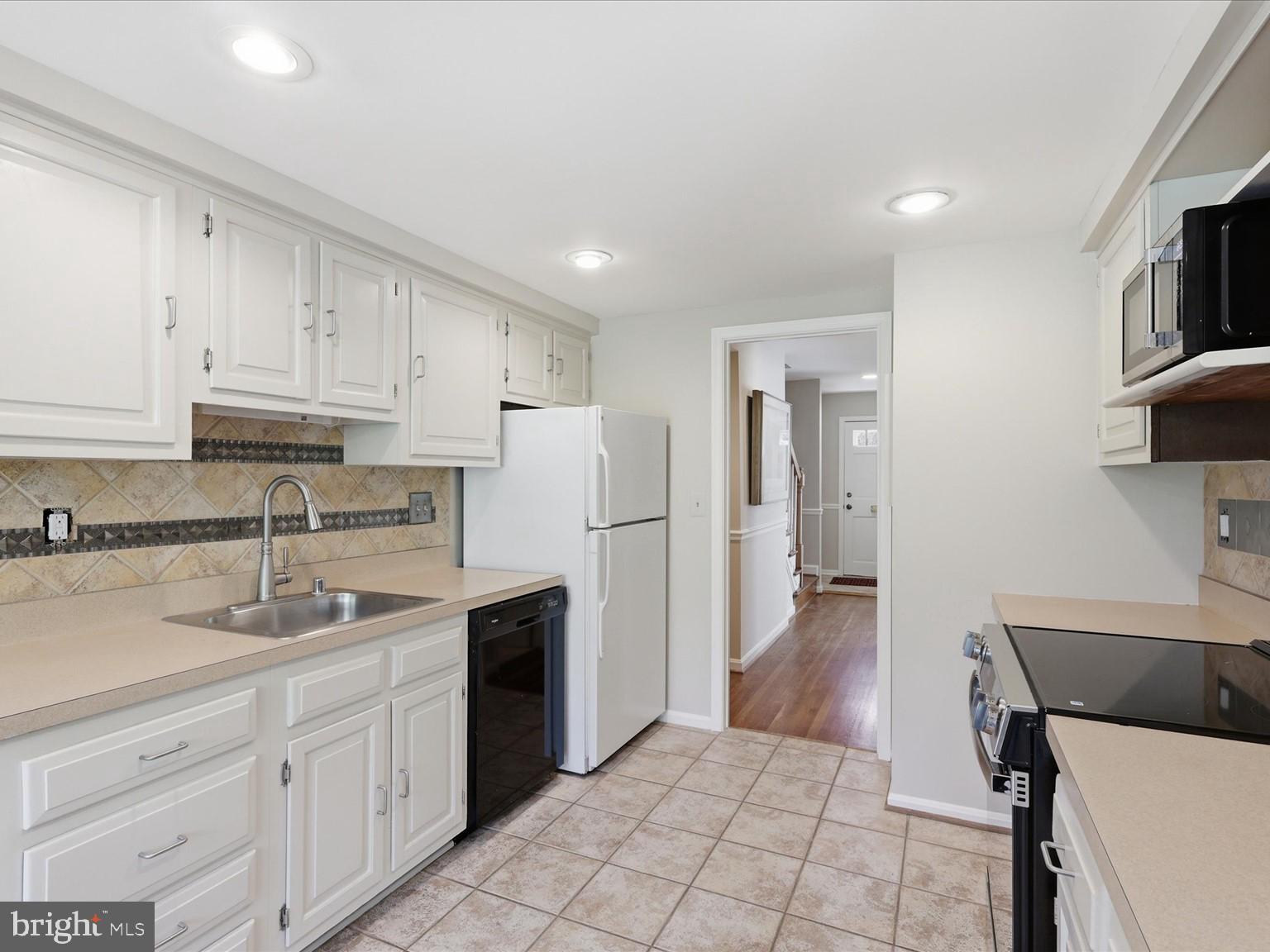 9251 BAILEY LANE