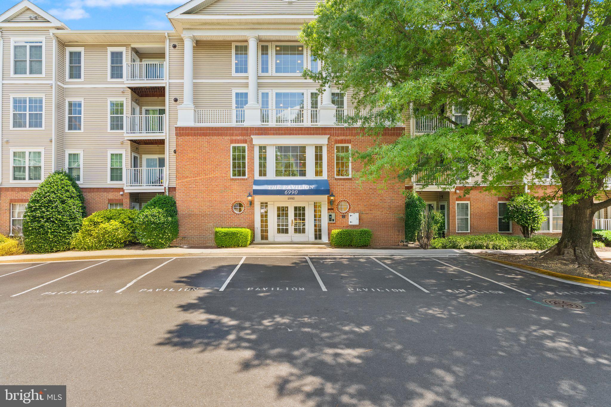 6990 FALLS REACH DRIVE 408