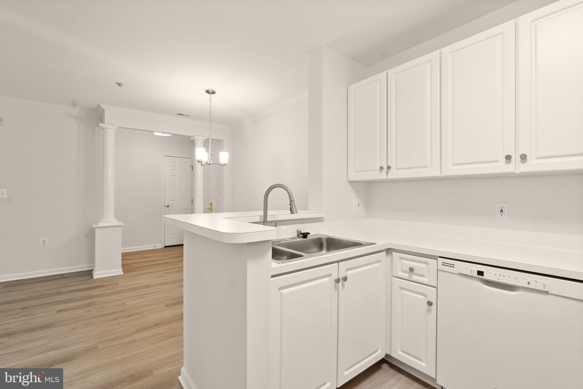6990 FALLS REACH DRIVE 408