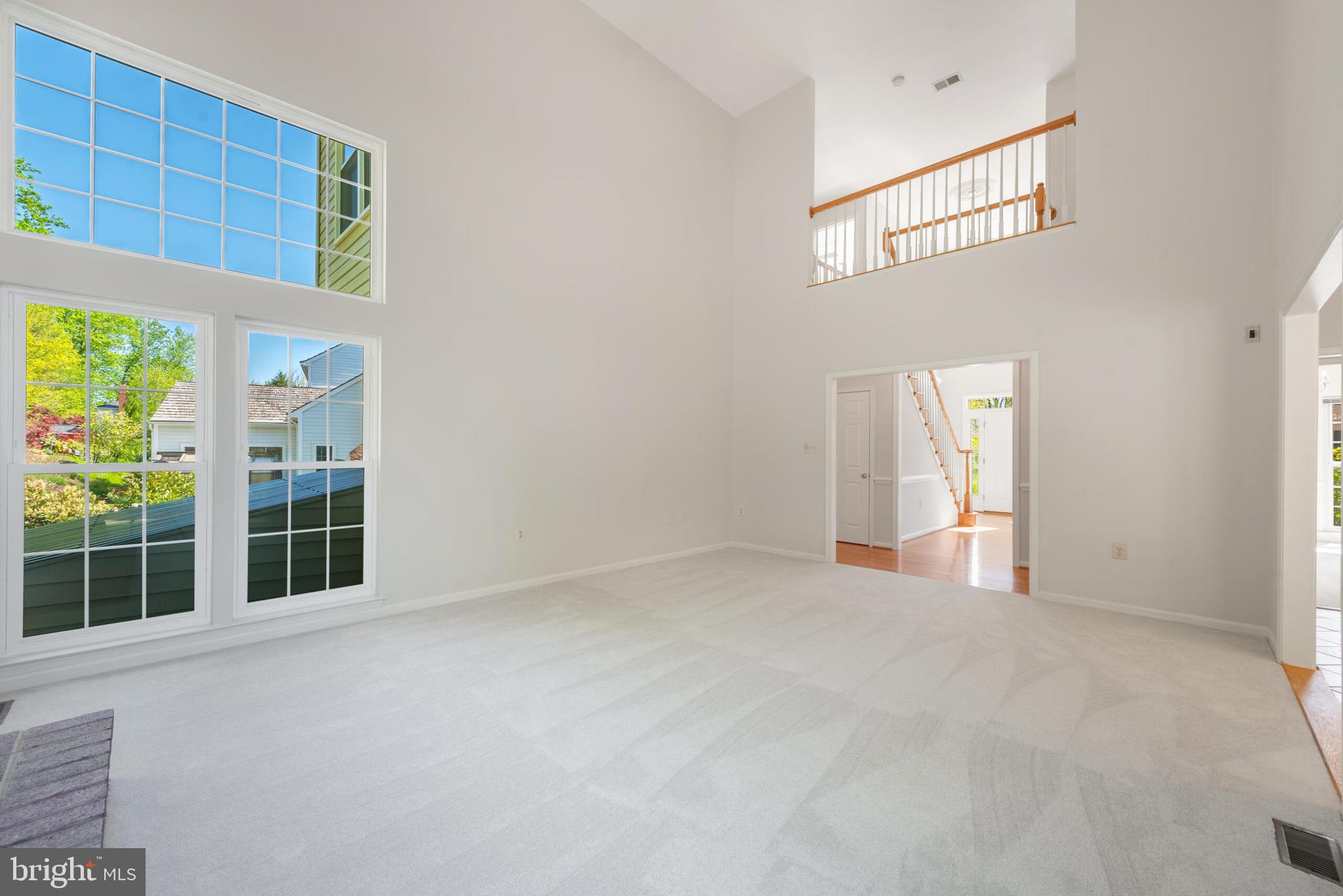 625 MEADE DRIVE SW