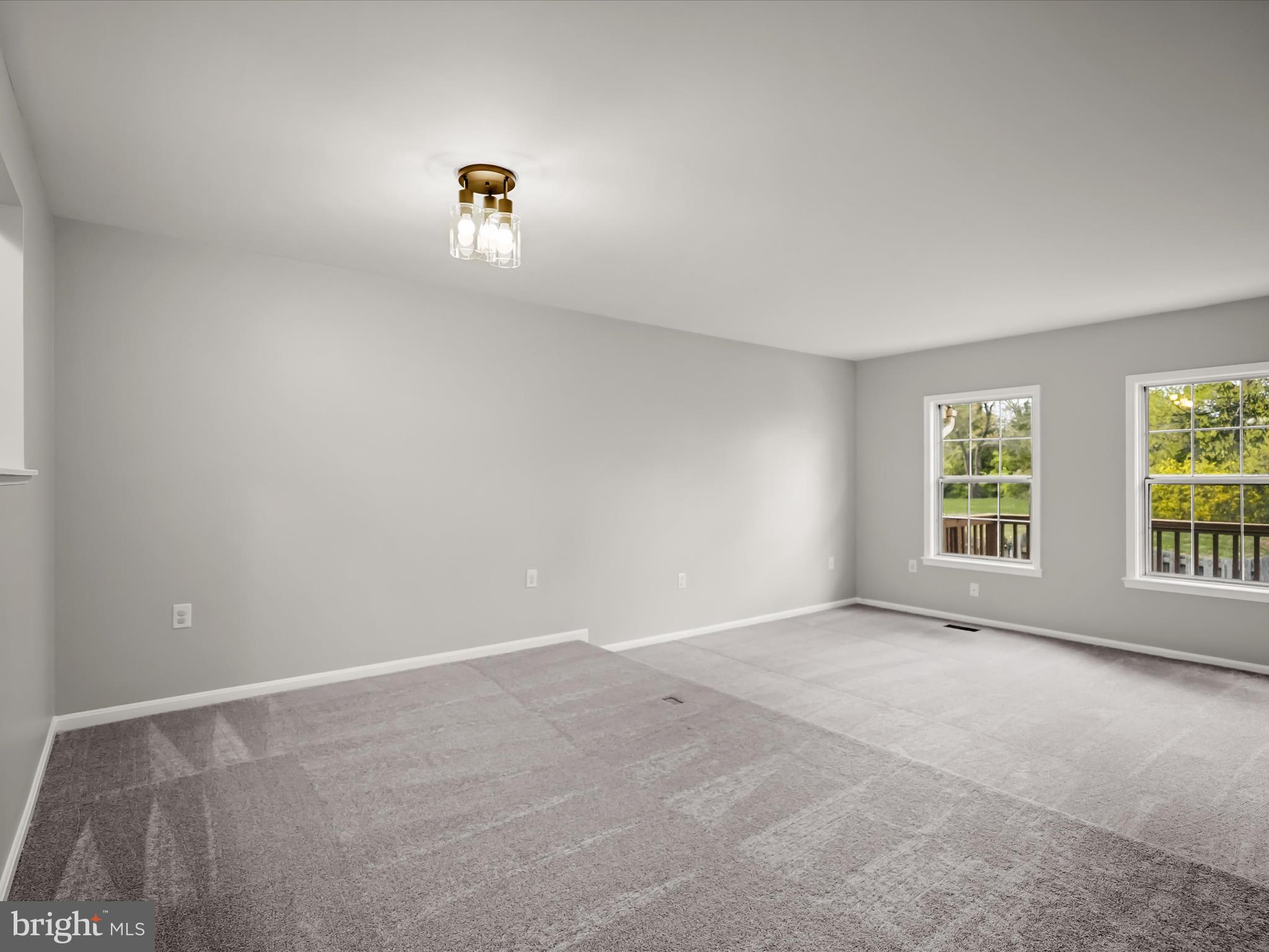8628 SANDERLING DRIVE