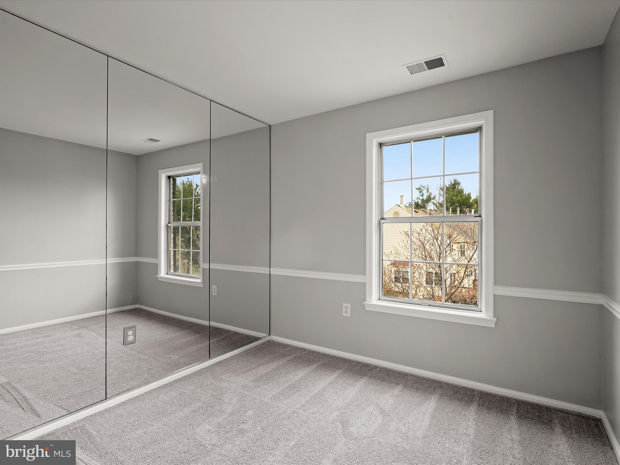 8628 SANDERLING DRIVE