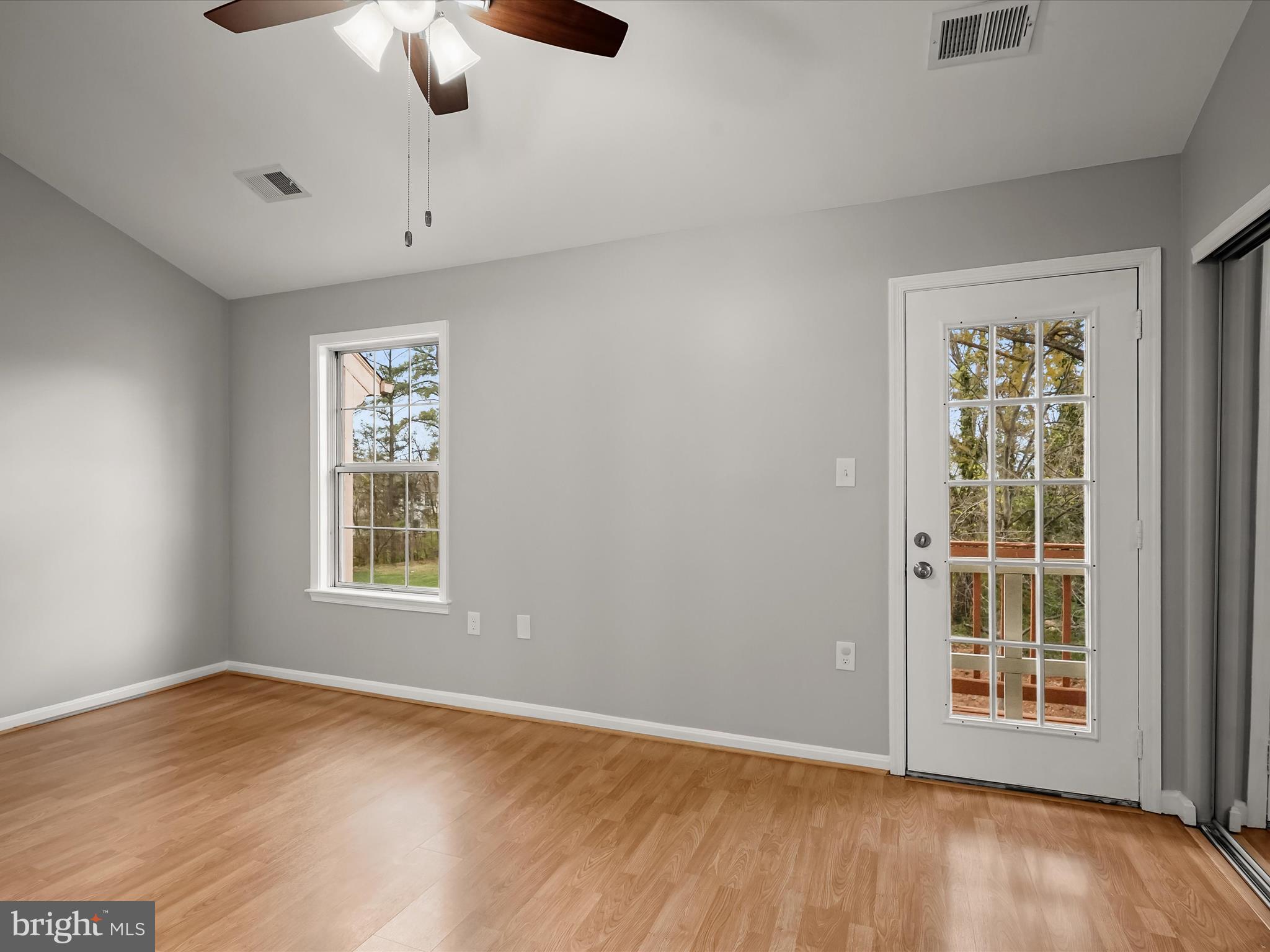 8628 SANDERLING DRIVE