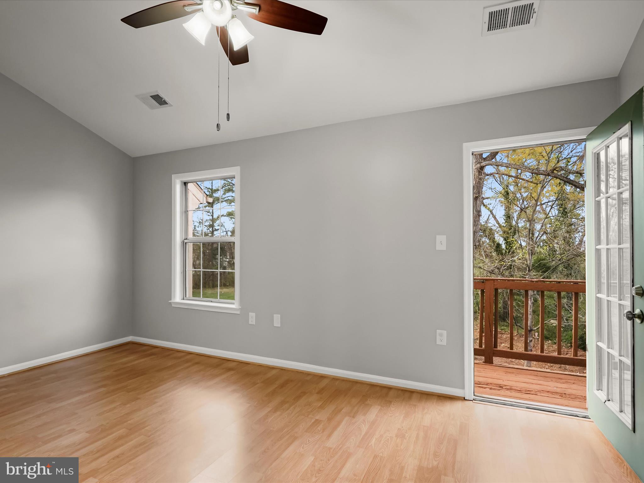 8628 SANDERLING DRIVE