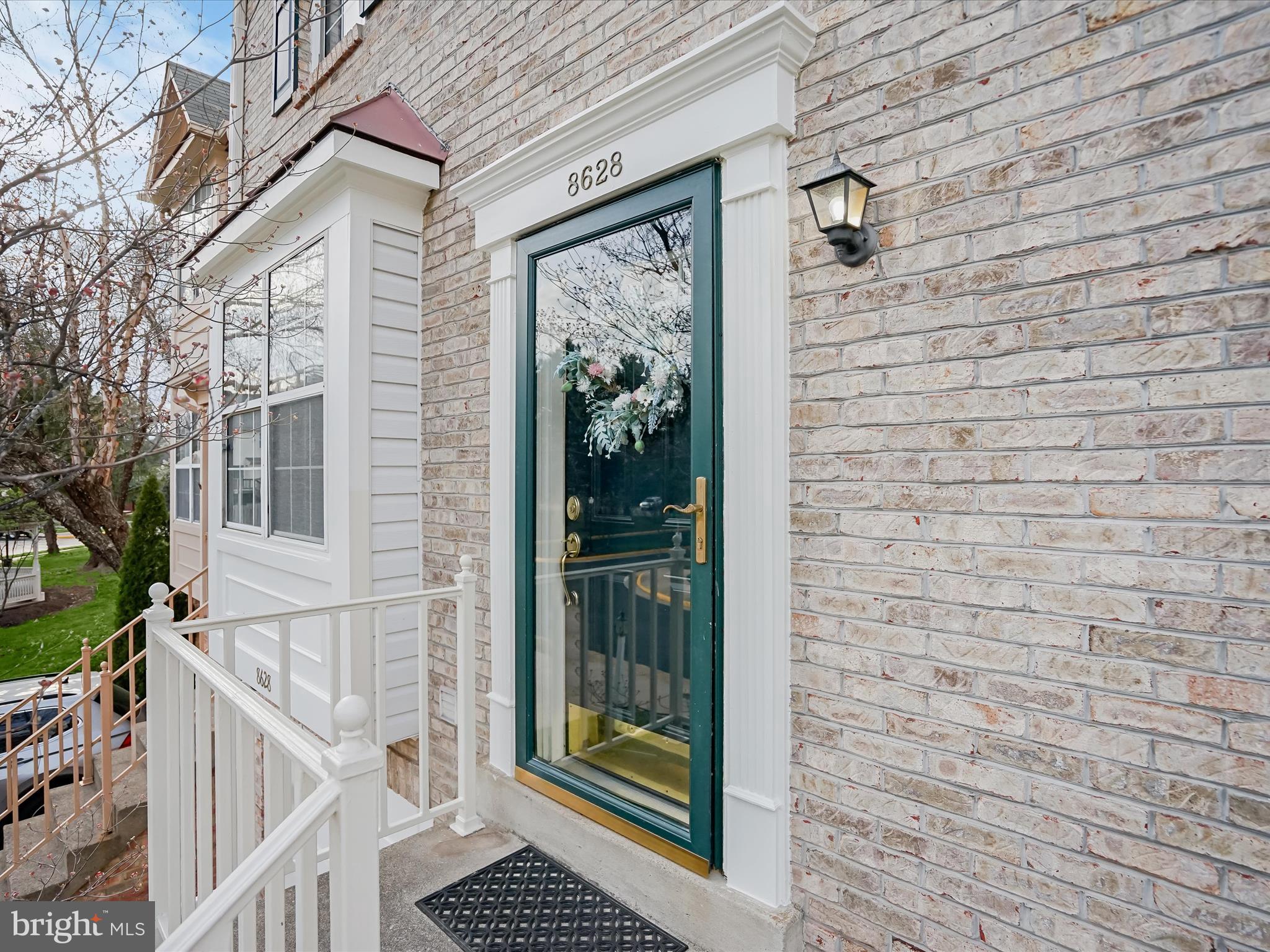 8628 SANDERLING DRIVE