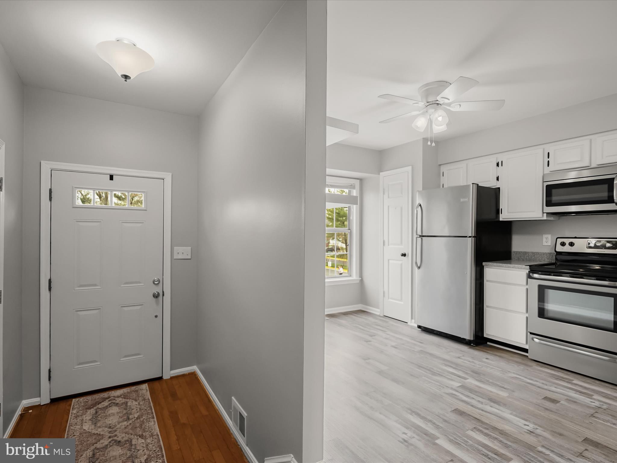 8628 SANDERLING DRIVE