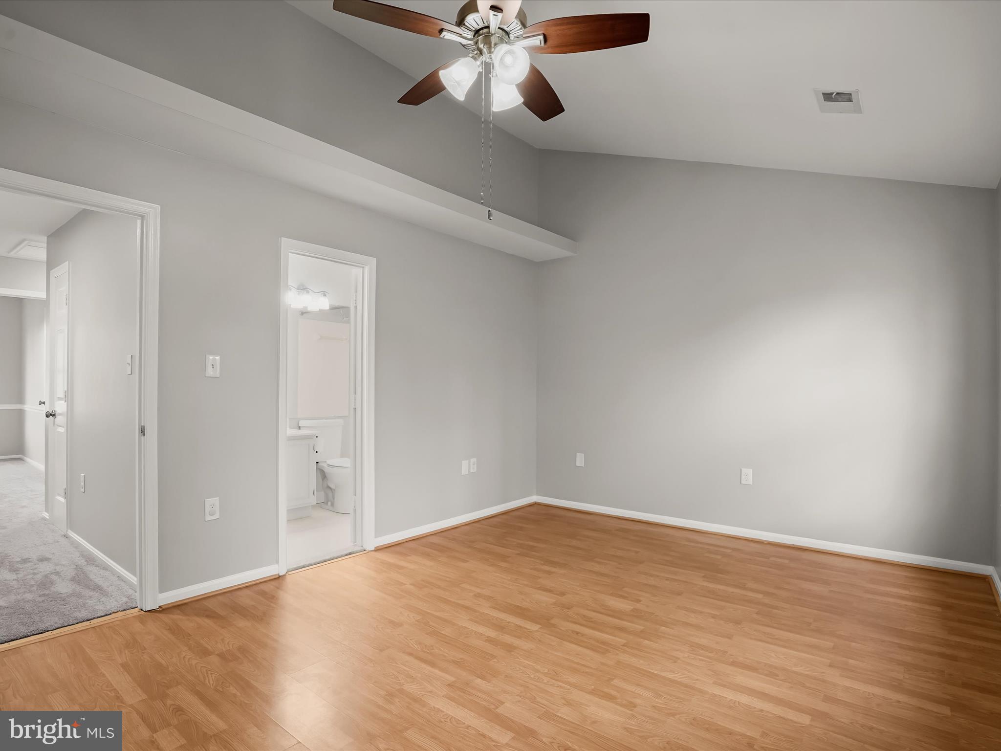 8628 SANDERLING DRIVE