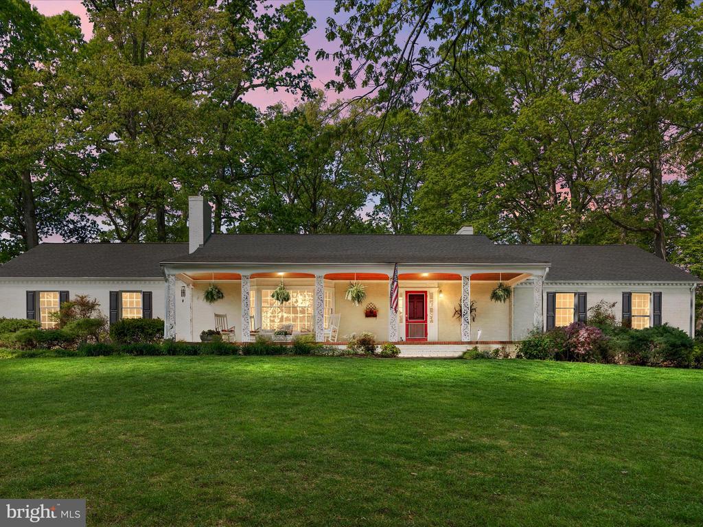 9100 STONEWALL ROAD