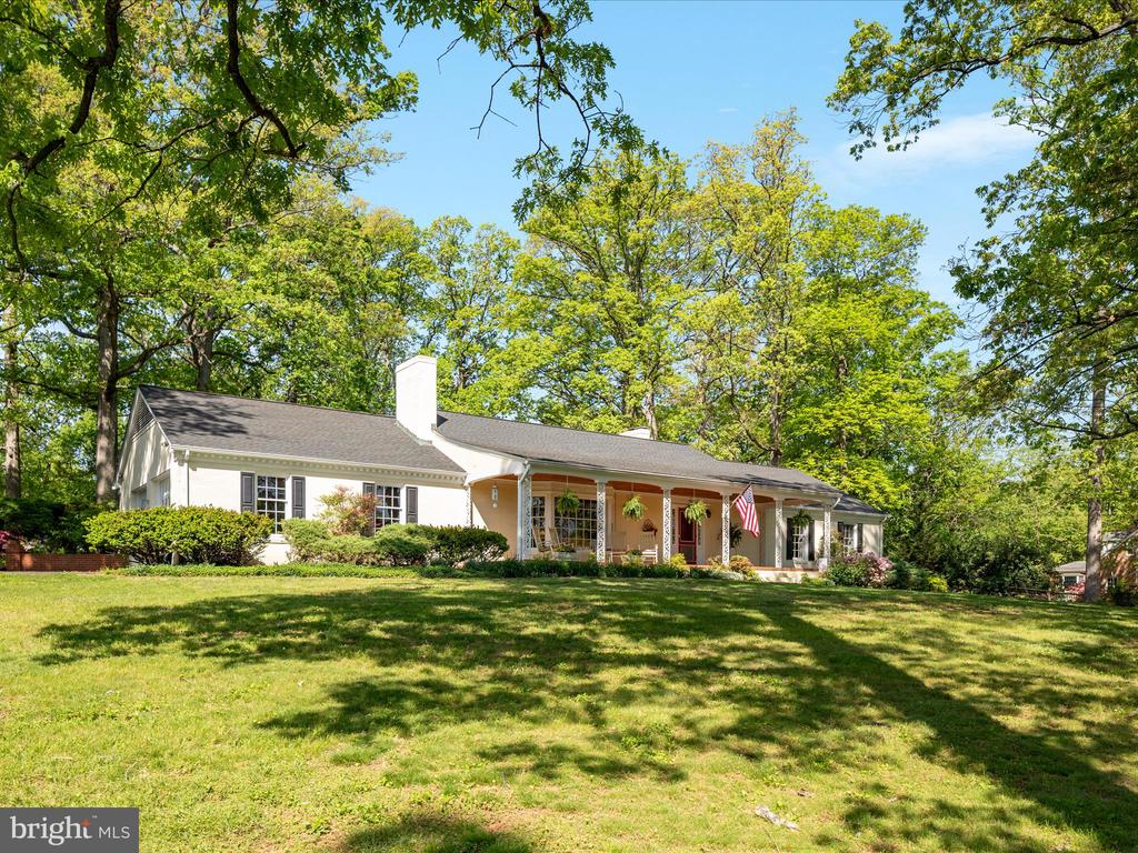 9100 STONEWALL ROAD