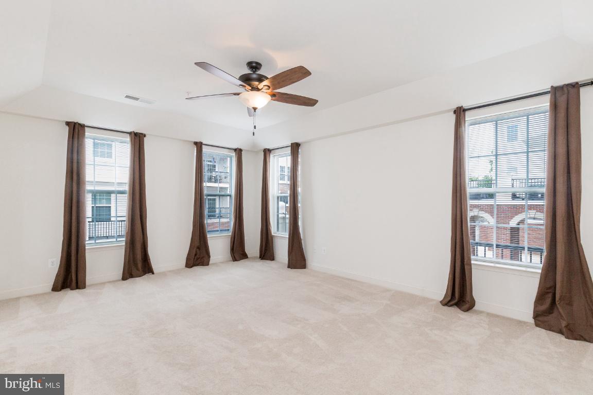 9200 CHARLESTON DRIVE 207