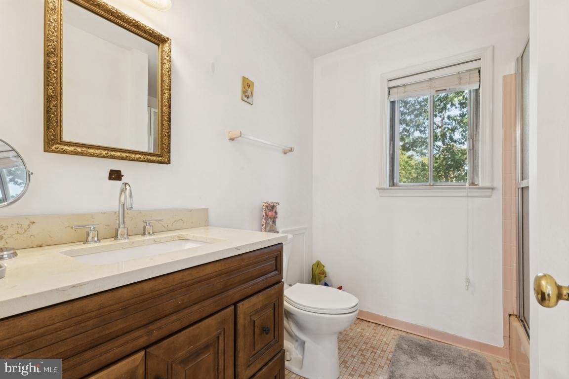 8600 STONEWALL ROAD