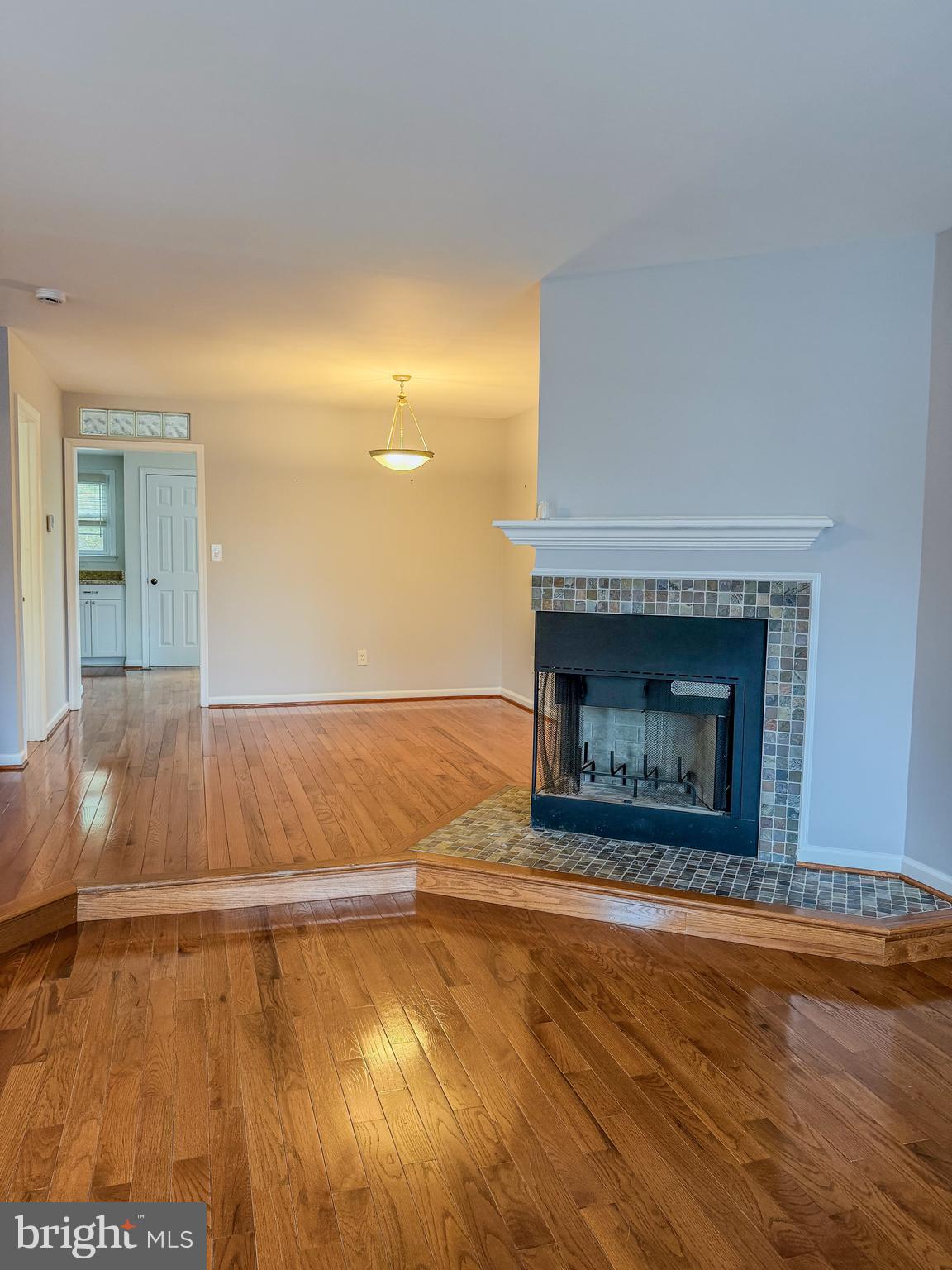 9504 BRIGANTINE LANE