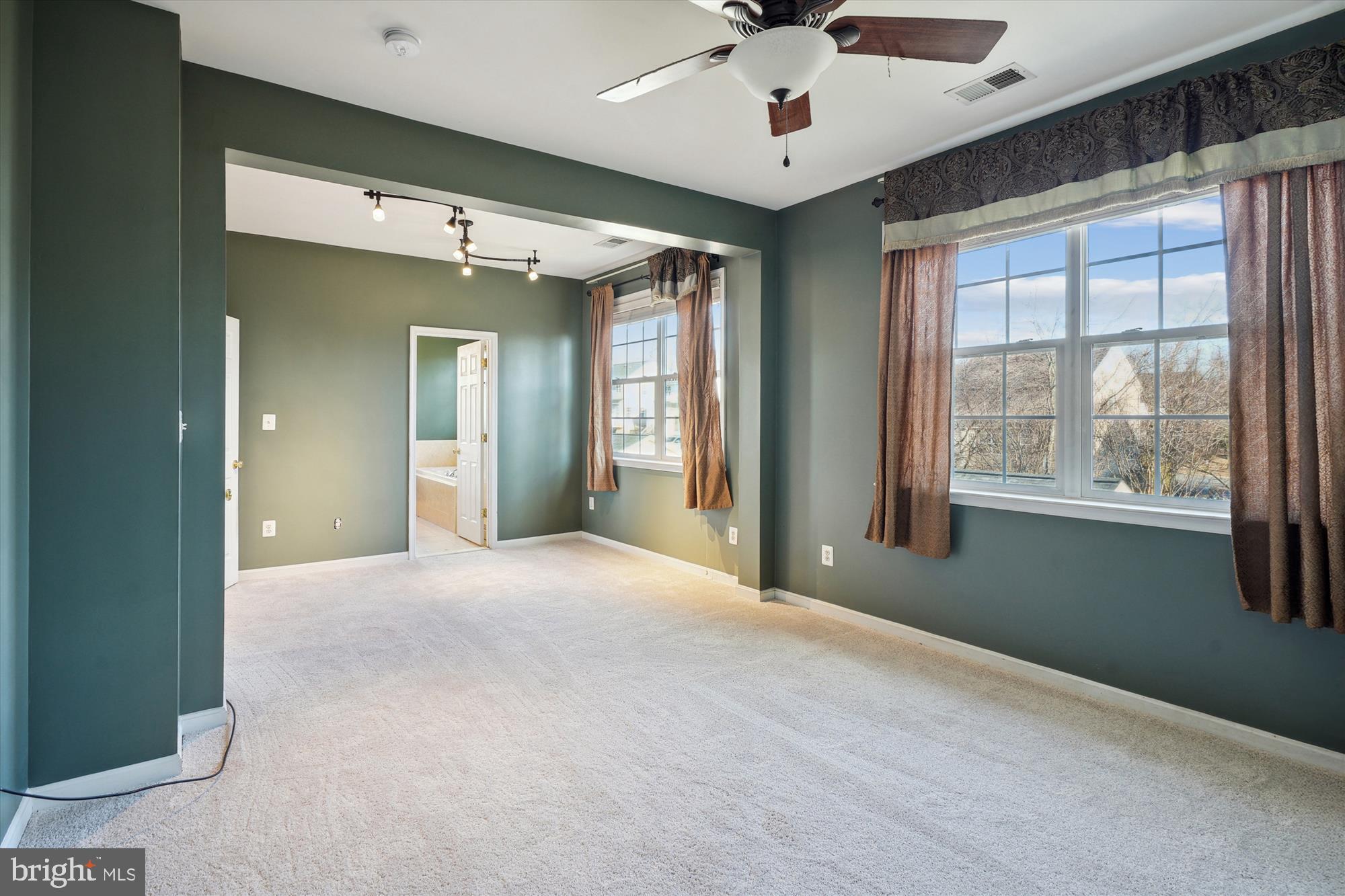 14282 SHARPSHINNED DRIVE