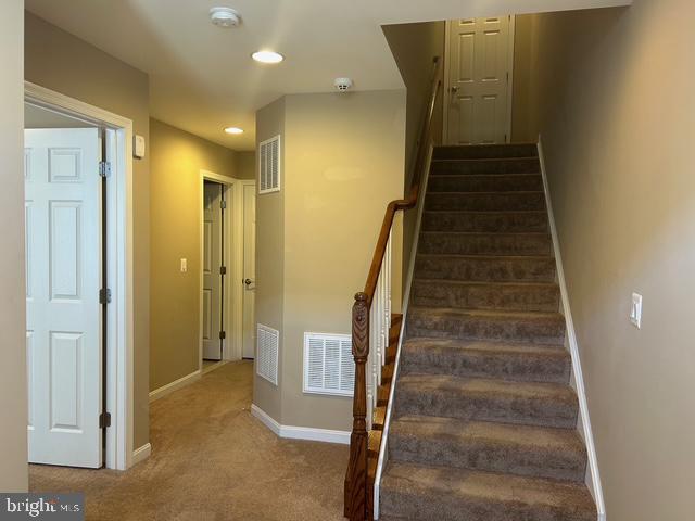 7868 CRESCENT PARK DRIVE
