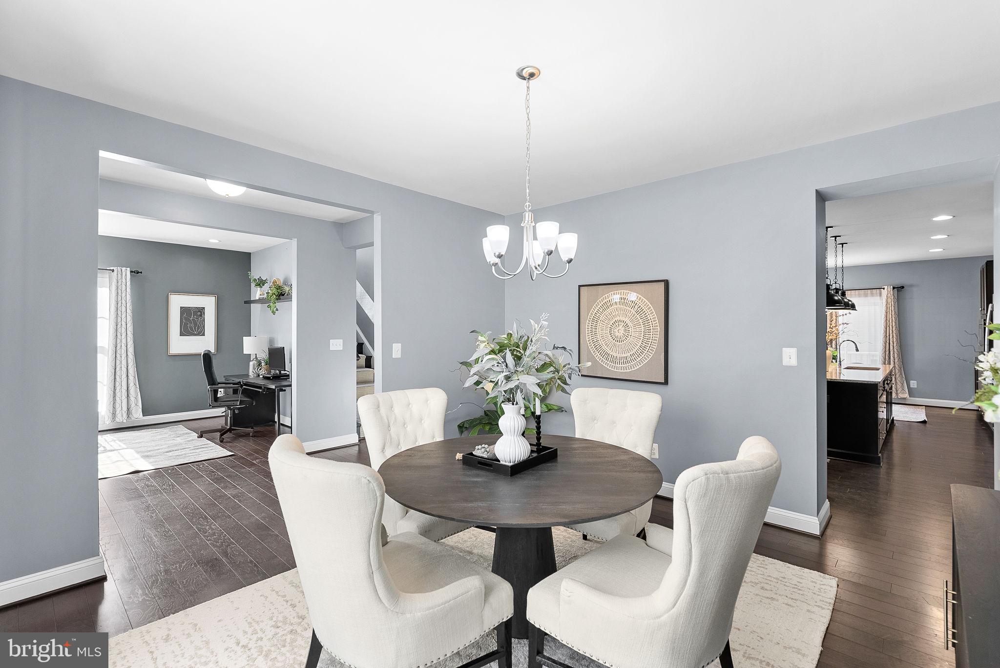 9545 KIMBLETON HALL LOOP