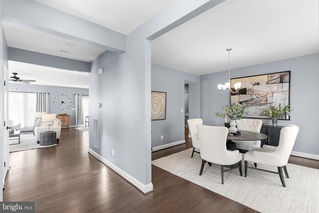 9545 KIMBLETON HALL LOOP