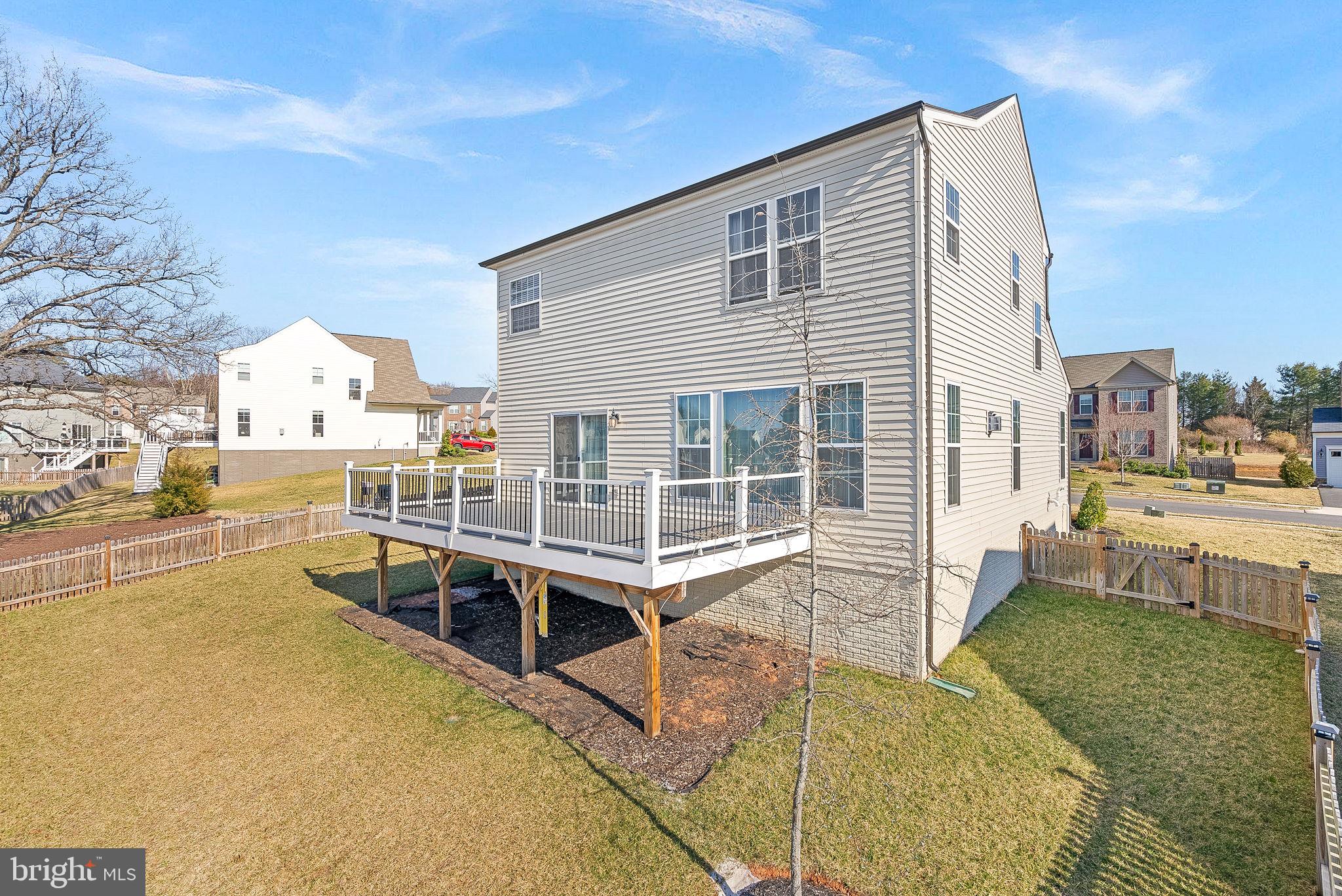 9545 KIMBLETON HALL LOOP