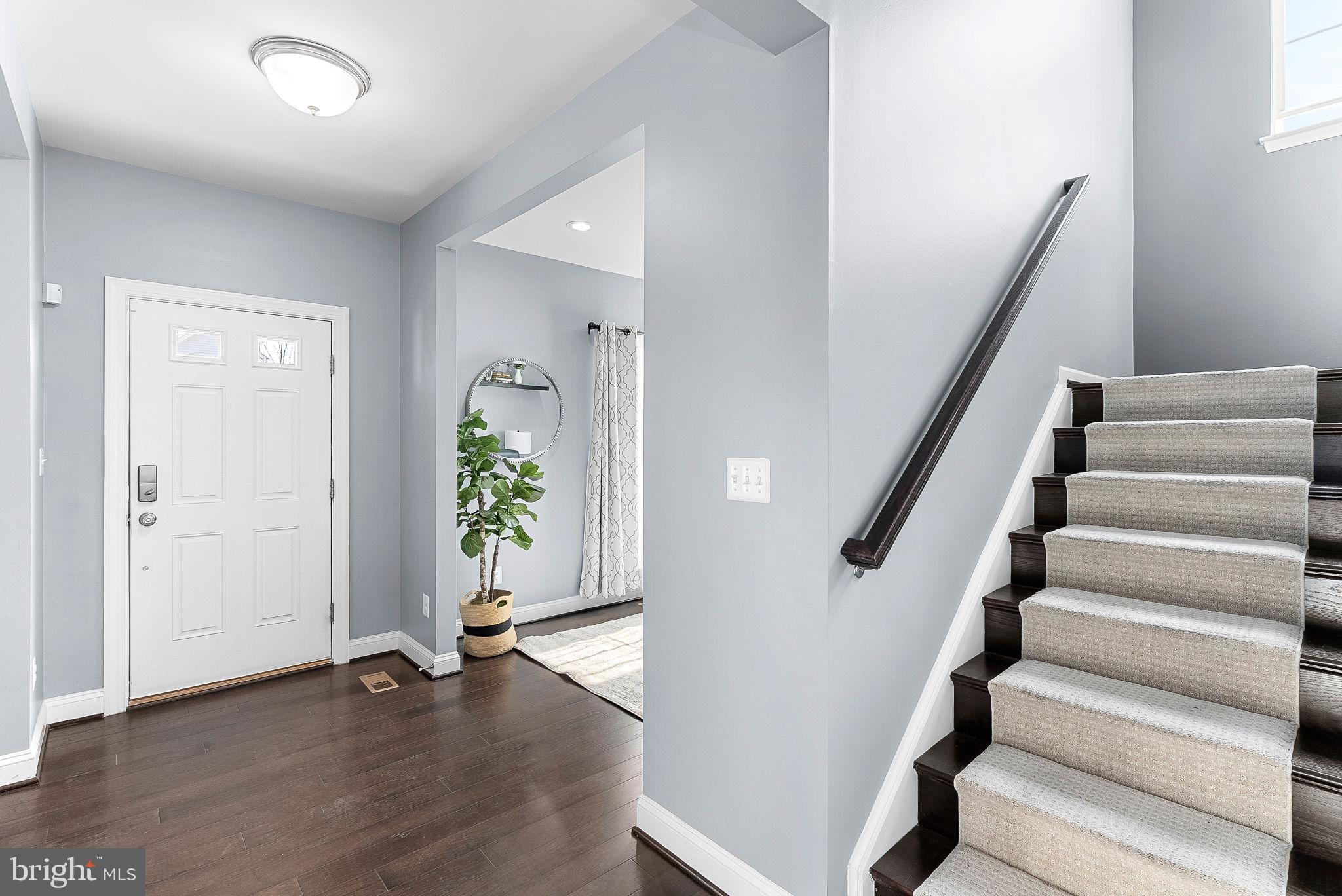 9545 KIMBLETON HALL LOOP