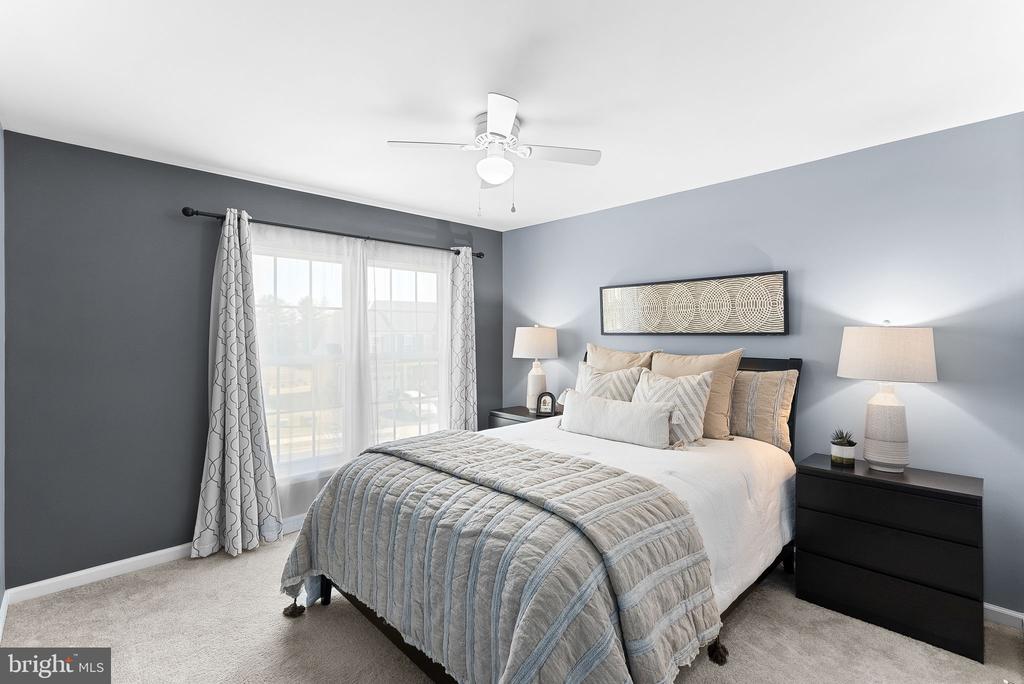 9545 KIMBLETON HALL LOOP
