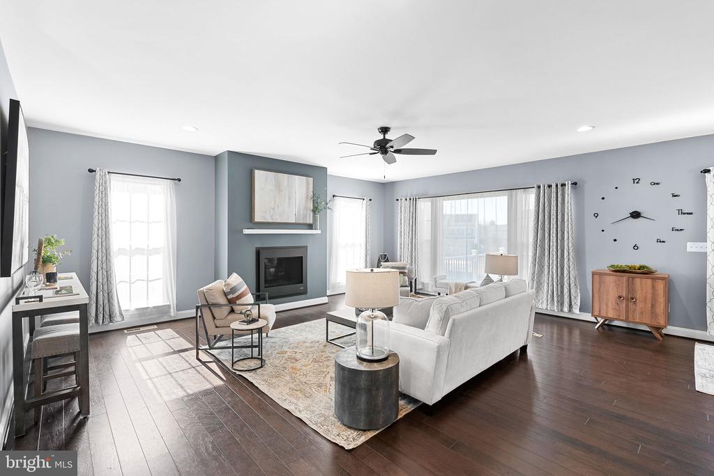 9545 KIMBLETON HALL LOOP