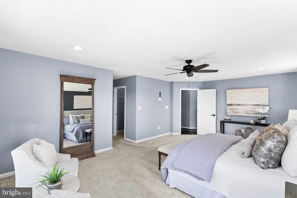 9545 KIMBLETON HALL LOOP