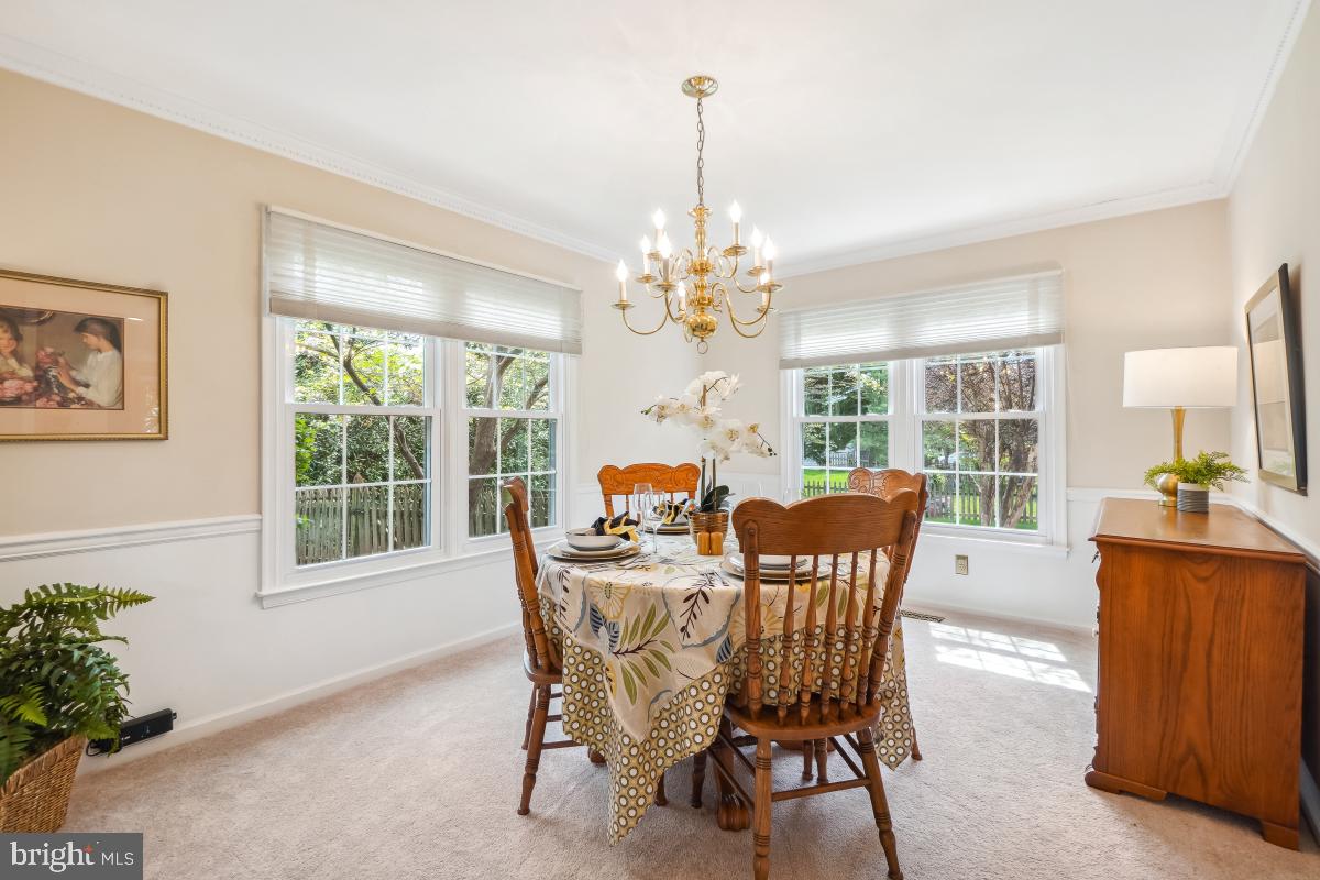 8183 LONE OAK COURT