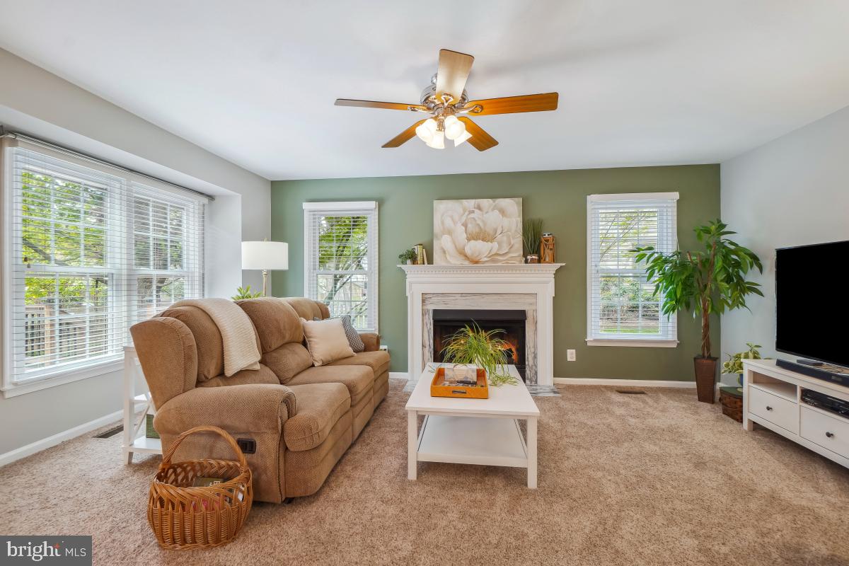 8183 LONE OAK COURT