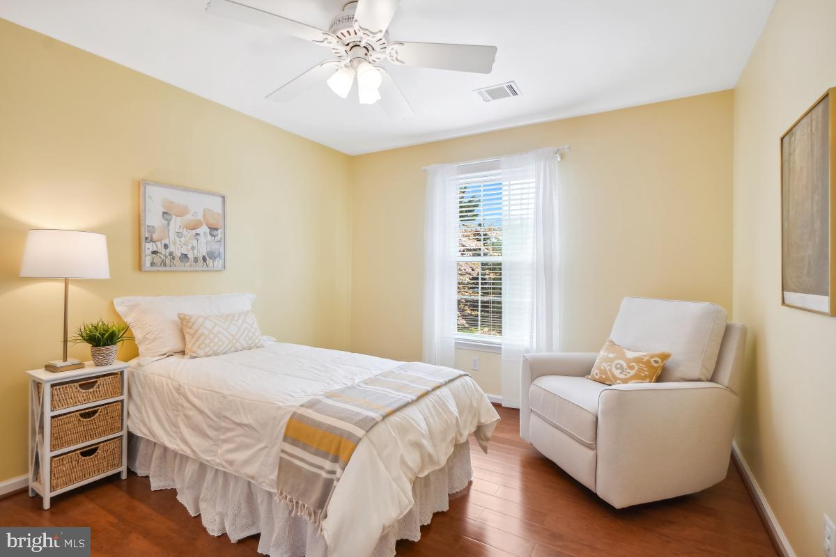 8183 LONE OAK COURT