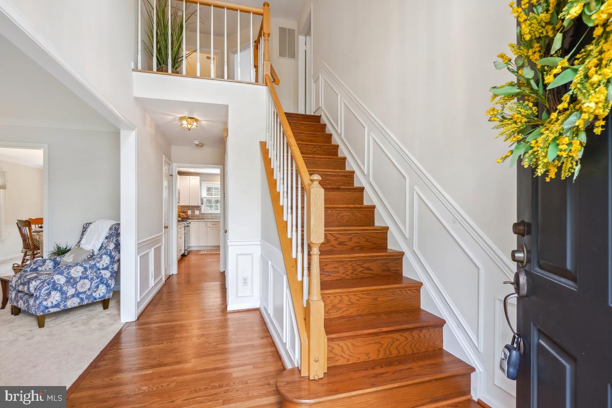 8183 LONE OAK COURT