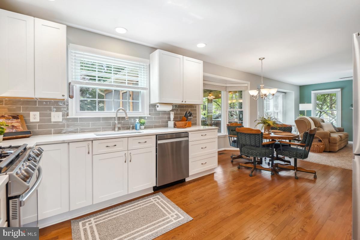 8183 LONE OAK COURT