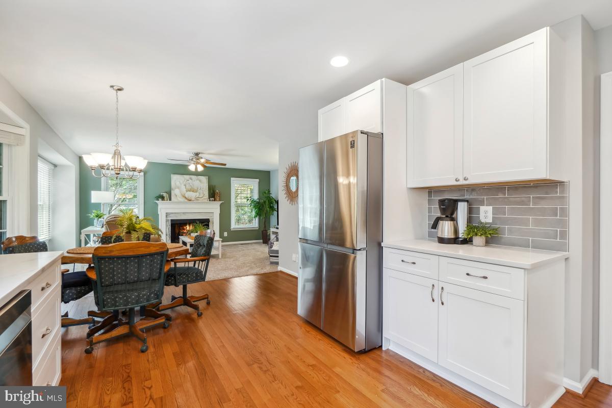 8183 LONE OAK COURT