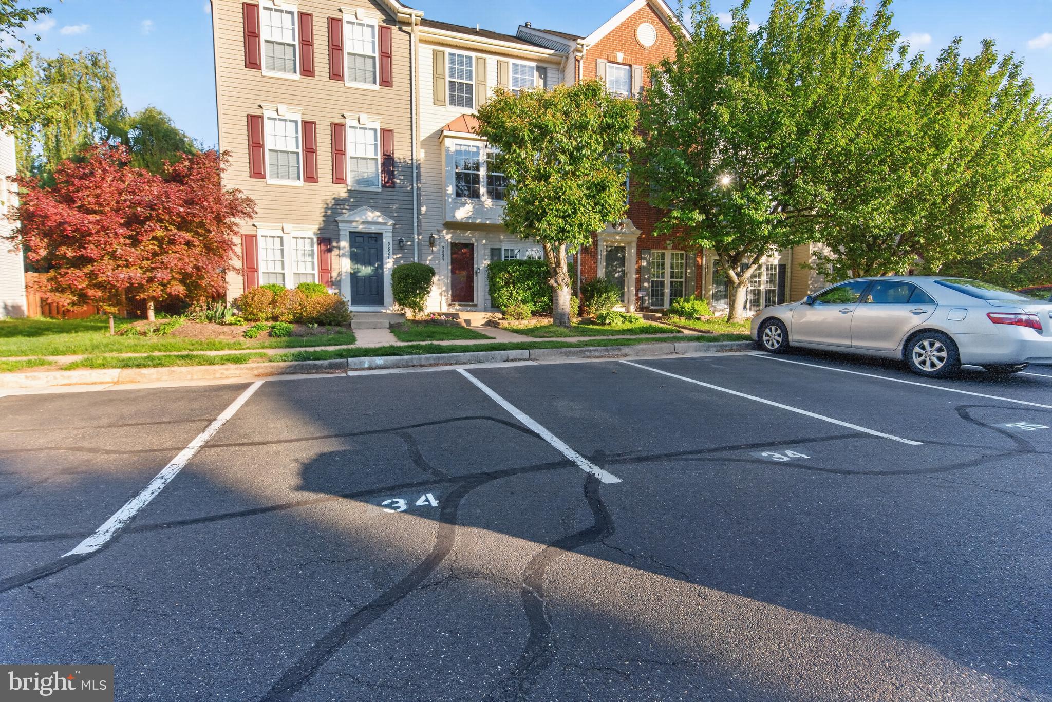 9829 MAITLAND LOOP