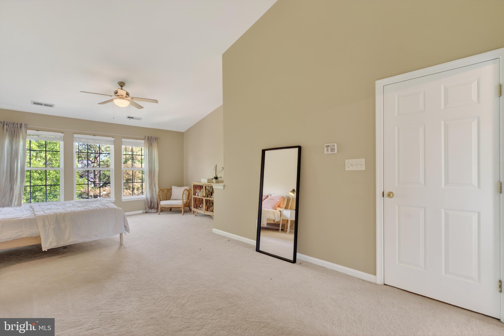 9829 MAITLAND LOOP