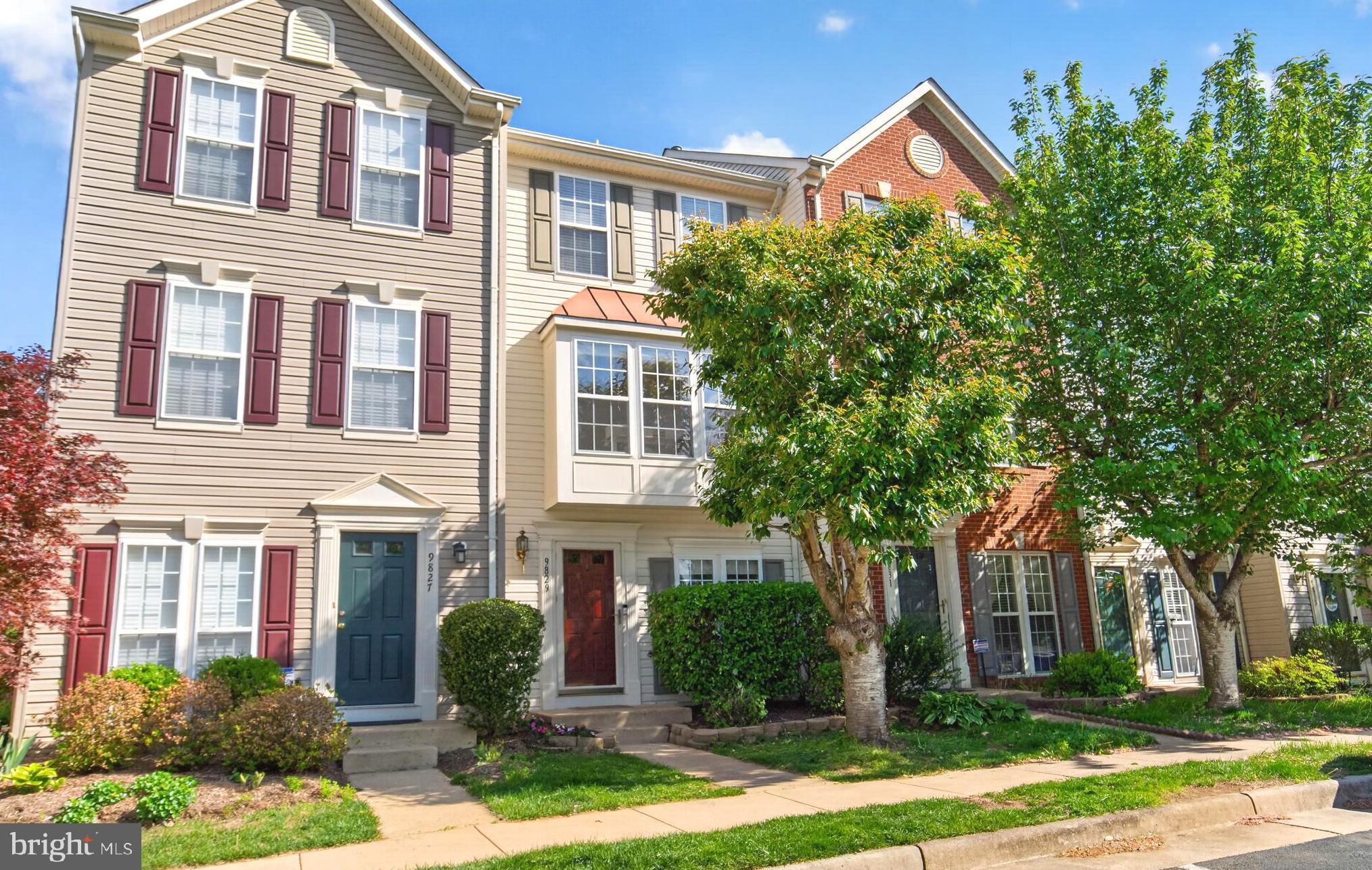 9829 MAITLAND LOOP