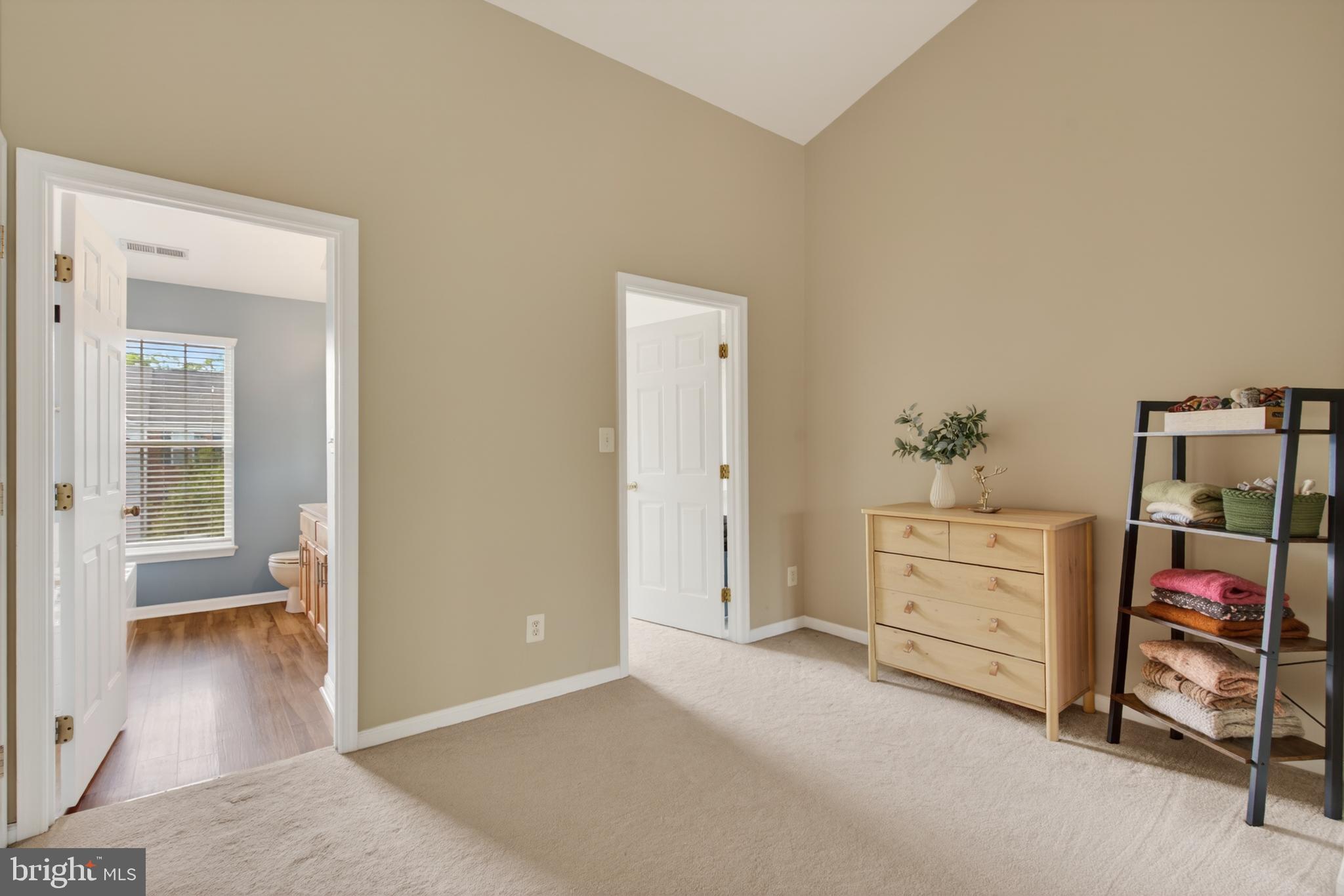 9829 MAITLAND LOOP