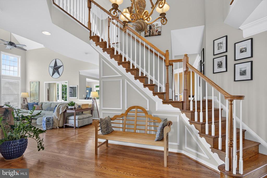 5779 COACHVIEW COURT