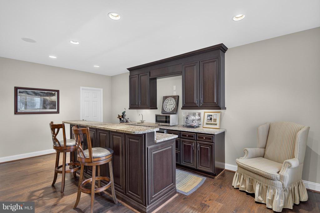 5779 COACHVIEW COURT